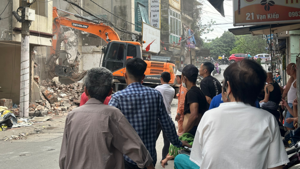 Người dân Vạn Kiếp trước dự án cầu Trần Hưng Đạo: “Biết là phải thay đổi, nhưng không tránh khỏi những xáo trộn”